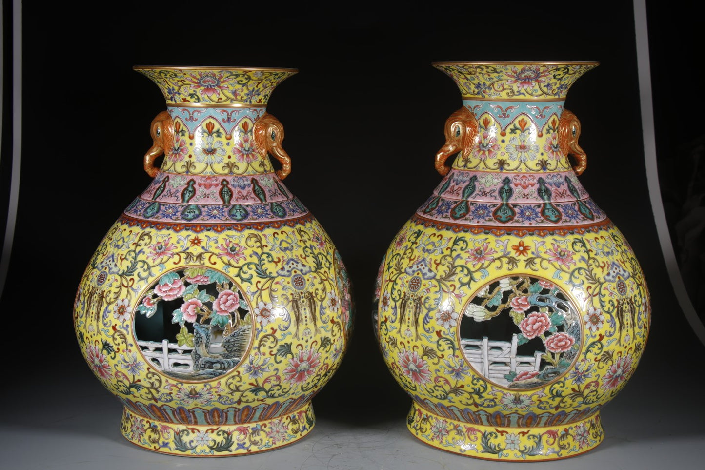 Chinese Antique Replica Heavy Famille Rose Porcelain Vases